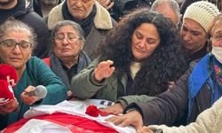 Eski İHD İzmir Şube Başkanı Ali Aydın son yolculuğuna uğurlandı