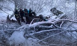 Giresun'da otomobil fındık bahçesine yuvarlandı: 6 Yaralı