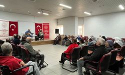 Huzurevinde halk oyunları ile renkli anlar yaşandı