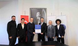 İzmir Ekonomi'nin eğitim kalitesine 'akreditasyon' tescili