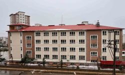 Kahramanmaraş'ın bazı ilçelerinde eğitime Salı günü için ara verildi