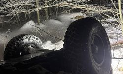 Kar yağışı kazaya neden oldu, İnegöl'de cip uçuruma yuvarlandı: 5 yaralı