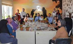 Kaymakam Demirer, Tatvan Sosyal Hizmet Merkezi'nin faaliyetlerini değerlendirdi