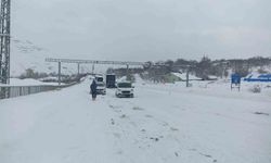 Kayseri-Malatya kara yolunda mahsur kalan yolcular, Gürün ilçesinden uğurlandı