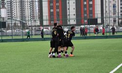 Kayseri Ülküspor lideri devirdi