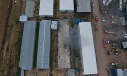 Kentin dört bir yanından görülen şehir hastanesi yangını kontrol altına alındı