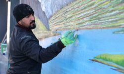 Kule vinçten tuvale: Kırşehir'de operatörün sanat yolculuğu