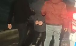 Mersin'de trafikte tartışma tutuklama ile bitti: Sopalı alkollü sürücünün ehliyeti alındı, 14 bin TL de ceza kesildi