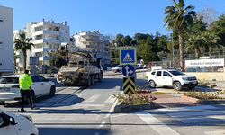 Motosiklet beton kamyonuna çarptı: 1 yaralı