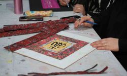 Muş'ta şehit yakınları ve gazilere yönelik ebru kursu yoğun ilgi gördü