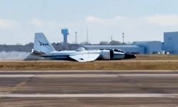 NASA'ya ait araştırma uçağı arıza nedeniyle gövde üzerine iniş yaptı