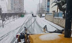 Onikişubat Belediyesi karla mücadelede tam teyakkuzda