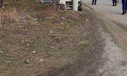 Otomobil mopedle çarpıştı: Anne hayatını kaybetti, oğlu ağır yaralandı