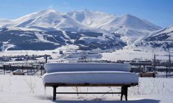 Palandöken'da kar kalınlığı 2 metreyi aştı