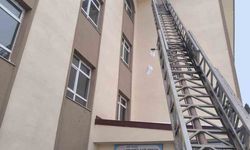 Patnos'ta buz sarkıtlarına karşı uyarı