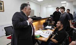 Rektör Özölçer'den final haftasında öğrencilere moral ziyareti