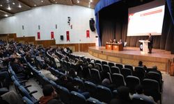 Rektör Prof. Dr. Göktaş, akademik personelle bir araya geldi