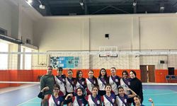 Selahaddin Eyyubi Ortaokulu yarı finallerde