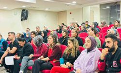 Siirt'te sağlık personeline verem eğitimi verildi