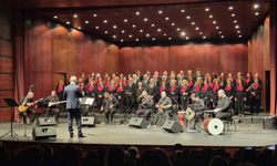 Sivrihisarlılar Derneği korosundan 'Türk Halk Müziği' konseri