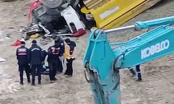 Taş ocağında uçuruma yuvarlanan kamyonun sürücüsü hayatını kaybetti