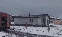 Tavşanlı'deki ev yangını maddi hasarla atlatıldı