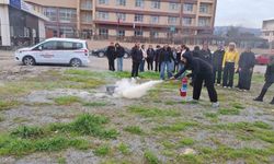 Üniversite öğrencilerine temel yangın eğitimi