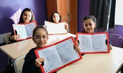 Uşak'ta 63 bin 453 öğrenci karne sevinci yaşadı