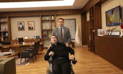 Vali Musa Işın, engelli vatandaşı makamında ağırladı