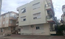 Yangın ihbarına gelen itfaiyeye evin içinde 'mangal' sürprizi