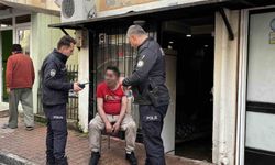 Yangına uykuda yakalanıp dumandan etkilendi, tedaviye güçlükle ikna edildi