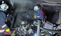 Yüksekova'da korkutan ev yangını: 4 çocuk hastaneye kaldırıldı