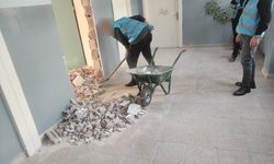 Yükümlüler, İsmet İnönü İlkokulu'nu temizledi