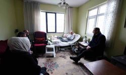 Akçaabat Belediye Başkanı Ekim hastaları evlerinde ziyaret etti