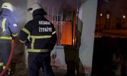 Aksaray'da müstakil ev alev alev yandı