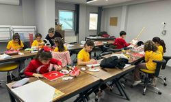 Ala Mekan'da bayrak sevgisi