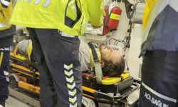 Alkollü sürücü önündeki araca çarptı: 6 yaralı