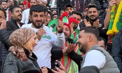 Amed Sportif Faaliyetler maçı öncesi tribünde sürpriz teklif