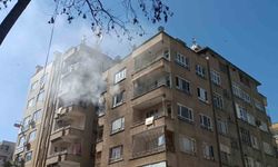 Apartman dairesinde çıkan yangın korkuttu