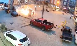 Artvin'de cami önünde atılan havai fişekler korku ve paniğe neden oldu