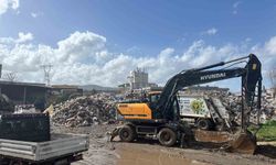 Atıkları usulsüz depolayan Buca ve Foça belediyelerine 9.3 milyon lira ceza