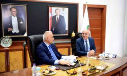 Bakan Ersoy'dan Başkan Er'e ziyaret