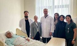 Bandırma'da 72 yaşındaki beyin tümörü hastası son teknolojiyle sağlığına kavuştu