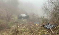 Bartın'da siste yoldan çıkan araç takla attı: 4 yaralı