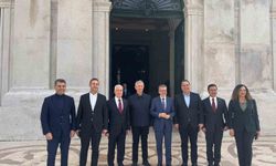 Başkan Bozbey Avrupa'da tarihi kent modelini inceledi