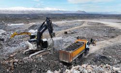 Başkan Çolakbayrakdar: 'Kayseri'de tek, Türkiye'de sayılı agrega tesisimizle yeni rekora hazırlanıyoruz'