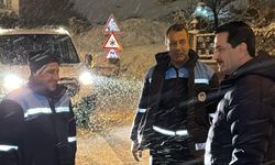 Başkan Taşkın gece boyu kar mesaisini sahada takip etti