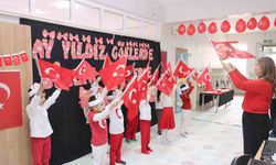 Bayrak sevgisi sınıflarda yankılandı