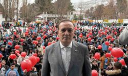 'Bayrak sevgisi' temasıyla okullarda ikinci dönem başladı