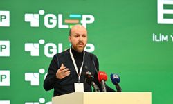 Bilal Erdoğan: 'Dünya beşten büyüktür diyen bir liderimiz varken gelin bu çürümüş düzene muhalefet edelim'